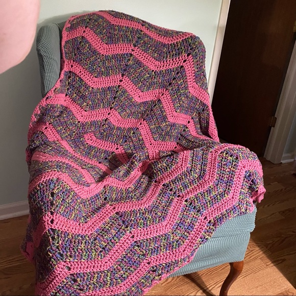 Handmade Crochet Pink Zigzag Throw Blanket
